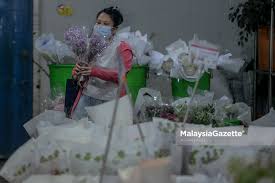 Foto affan fauzi, 04 februari 2021. Tahun Baru Cina Hiasan Bunga Dan Tanglung