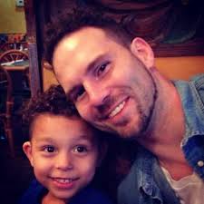 Elijah Richards (@ElijahRichards)