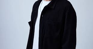 Magnificence — ADE