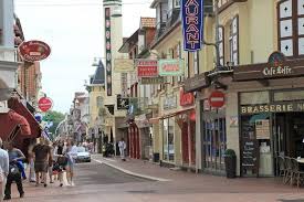 Le Touquet Paris Plage Visited Here With My Family And Sister Seem To Visit France With My Sister Touquet Paris Plage Paris Plage Le Touquet