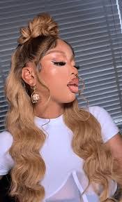 Lakesha Phillips's Instagram, Twitter & Facebook