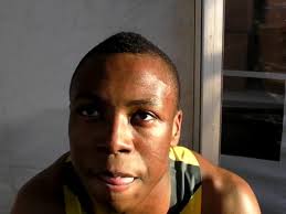 Arthur Delaney 1st 200 20.95