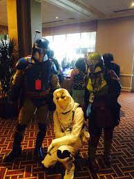 Imma Go Become A Mandalorian Now Bye Mandalorian Cosplay Mandalorian Star Wars