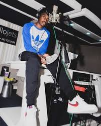 Taurus tremani bartlett, known professionally as polo g, is an american rapper, singer, songwriter, and record executive. Lockscreen Roddy Ricch Iphone Wallpaper