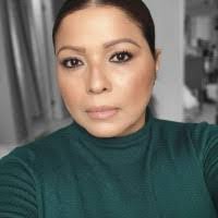 Crystal Spinks's Instagram, Twitter & Facebook