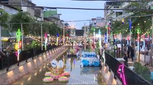 กทม.จัดถนนคนเดินคลองโอ่งอ่าง เพื่อเป็นการกระตุ้นเศรษฐกิจ ควบคู่กับฟื้นฟูการท่องเที่ยว เชิญชวนพายเรือคยัค ชมวิถีคลอง แต่งคอสเพลย์แชะ street art Onbnews