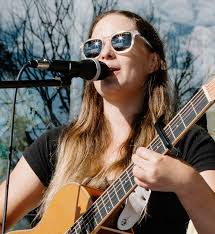 Been keeping these lovely shots of miss Aisley in my camera roll for FAR  too long🤍 DM me for portrait inquiries!