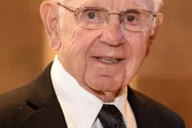 Cub Foods co-founder dies Sunday:Charlie Hooley and his brother opened the  first Cub Foods store in Fridley in 1968