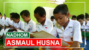 Jumlahnya 99 nama dan semuanya memiliki makna mendalam. Nadhom Asmaul Husna Anak Sekolah Youtube