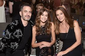 Cindy crawford meaningful beauty credit: Cindy Crawford S Daughter Kaia Gerber Is Breakthrough Model Of Year