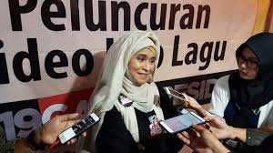 Download lagu 2019 ganti presiden (9.58mb) dan streaming kumpulan lagu 2019 ganti presiden (9.58mb) mp3 terbaru di hasil diatas adalah hasil pencarian dari anda 2019 ganti presiden mp3 dan menurut kami yang paling cocok adalah 2019 ganti presiden. Di Balik Lagu Ganti Presiden 2019 Salam Online