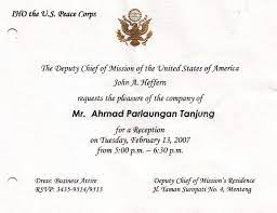 Namun sebaliknya pada surat formal idiom tidak boleh. Contoh Surat Formal And Informal Contoh Surat