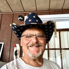 David Lisowski (@bear_ski) • Threads, Say more