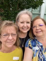 Gail Stanfield's Instagram, Twitter & Facebook