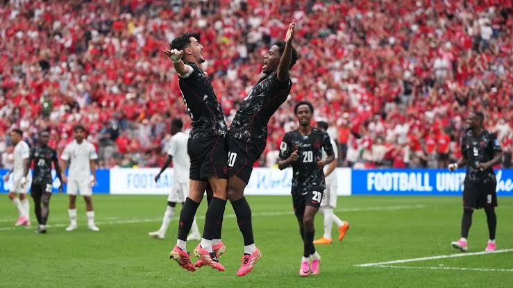 Jonathan David's hat trick propels Canada to its first World Cup win, 6-0  over Qatar | NEWS10 ABC