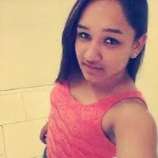 Stream Rafaela Melo music