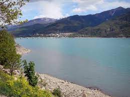 Camping geopend van 1 mei tot 30 september 2021 Der See Serre Poncon Fuhrer Tourismus Urlaub