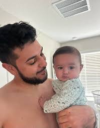 Howard Tidwell's Instagram, Twitter & Facebook