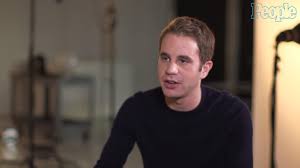 A special edition coffee table book from pasek, paul, and steven levenson, dear evan hansen: Dear Evan Hansen Gets A Behind The Scenes Book Ew Com