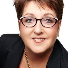 Women and Leadership: Glass ceiling, glass cliff, labyrinth...?