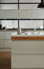 The island will also be gloss grey but we are thinking about white quartz worktop 3mtrs x 90cm. Howdens Modern Kitchen Design White Gloss Kitchen Handleless Kitchen