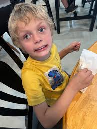 Yesterday, our Summer School students were treated to an end of year Ice  Cream Bar at B's Home Plate in Purdin, Mo. We'd like to extend our biggest  thanks to Brandi Biggs