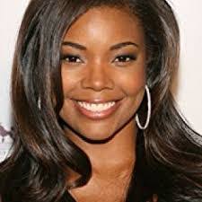 Zoe Lorette's Instagram, Twitter & Facebook