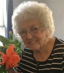 Ashlee Beck's Instagram, Twitter & Facebook