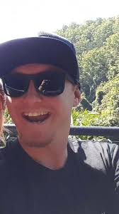 Where to find Bogan-style glasses in Albury?