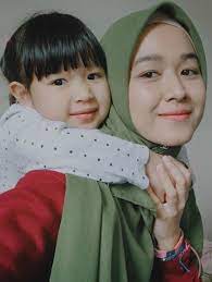 Get in touch with farah lee.(@farahlee_) — 5565 answers, 8283 likes. Ditanya Mengenai Cinta Baru Ini Perkongsian Farah Lee Yang Cukup Memberikan Inspirasi