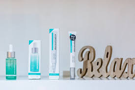 Conveniently located in eastwood, bella j's beauty salon provides a range of skin care services such as facials. J Beauty Salon Treatment Room Beauty In Earlsfield London Treatwell
