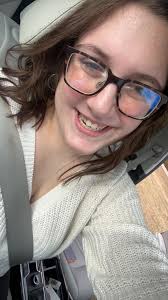 Babysitter available in Valley with own car and 3 years of experience