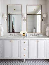 Check out these 15 easy ways to make your small bathroom feel more spacious and inviting. These 11 Stylish Bathroom Remodel Ideas Are Brilliant