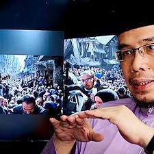 Berikut adalah petikan lirik lagu bila ku pejam mata ku mendoakan dirimu tabah dengan ujianmu.. Lirik Lagu Malaysia Satu Faizal Tahir