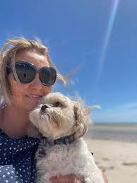 Hi! I'm new to this group. I recently joined because I want to get back to  feeling good about myself. I want to be around for my children and get  healthy again.