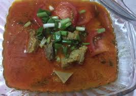 Malam hari, adalah momen di mana saat yang tepat untuk berckamu dengan keluarga dan membicarakan keseharian bersama keluarga. Cara Termudah Untuk Memasak Olahan Tongseng Kambing Top Markotop Untuk Menu Makan Malam Keluarga Anda