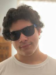 What licenses are required to sell food downtown?