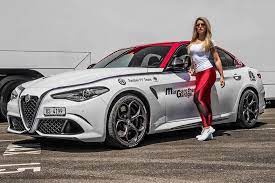 Pin By Takis Dimitrakopoulos On Italia 1 Car Girls Alfa Cars Classy Cars