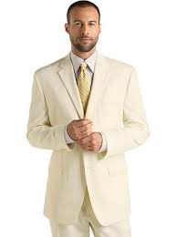 I Am Feeling The Color The Tie Is A Definite No But I Like The Offwhite Suit I Think We Can All Agr Modern Fit Suit Plaid Suit Men Designer Clothes