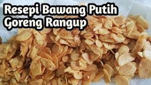 Panaskan minyak secukupnya lalu goreng sambal yang sudah diulek hingga matang. Resepi Bawang Putih Goreng Rangup Tak Pahit Youtube