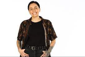 Het is een coproductie tussen het nederlandse rtl (concurrent van de mols talpa tv) en sbs belgium. Zgnngk Biqphkm