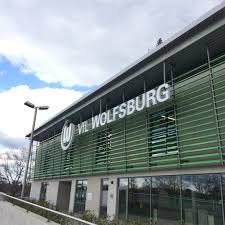 Although it is free of copyright restrictions, this image may still be subject to other restrictions. 2016 Frauen Bundesliga Spieltag 2 Our Game Magazine