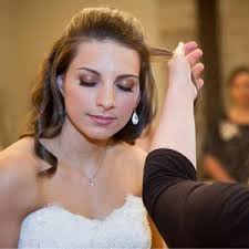 Updo Near Me: Industry, TX