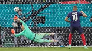 Scopri ricette, idee per la casa, consigli di stile e altre idee da provare. Kylich Mbape Kylian Mbappe Sesumbar Bisa Lebih Hebat Ketimbang Messi Atau Ronaldo