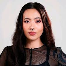 Hayley Lim's Instagram, Twitter & Facebook