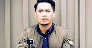 Isu Hina Bapa Watson Nyambek Ammar Titan Produser Sts Didakwa Di Mahkamah Berikutan Menghina Dan Mempersendakan Nama Mendiang Bapa Pelari Pecut Negara Wa