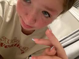 Lover's Cross is one of my favourite Melanie covers. I just found this  video which compares her rendition to the one by Jim Croce who wrote the  original. You can see the