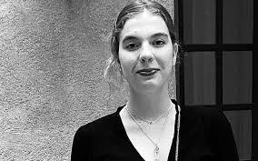 Louise Sutter's Instagram, Twitter & Facebook