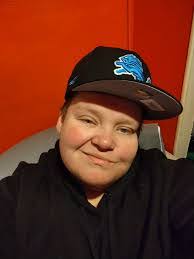 Melissa Bellmore's Instagram, Twitter & Facebook