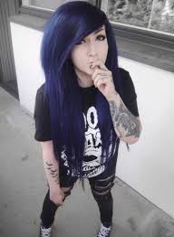 The main color is black or blonde, mixed with bright colors such as pink, purple or blue. 87 Emo Hairstyles And How You Can Achieve Them